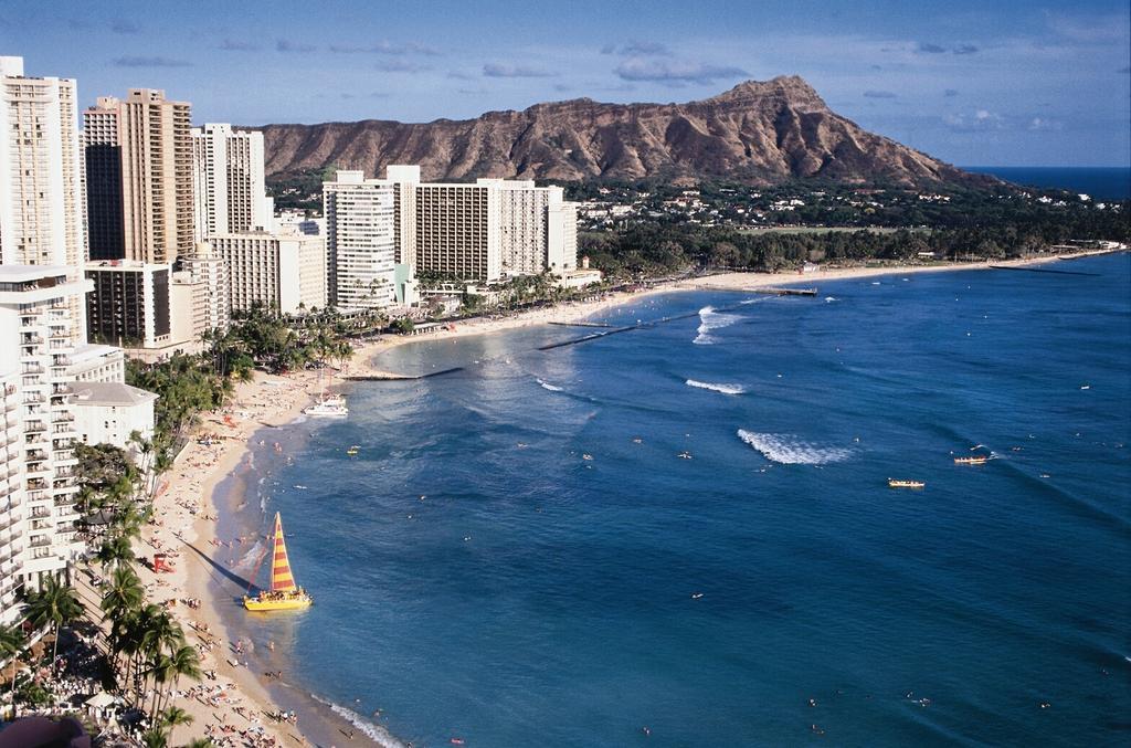 Апарт отель Aloha Vacations Гонолулу Экстерьер фото